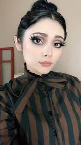 Penelope Gutierrez (pennybooks)