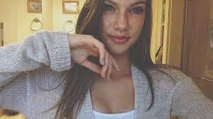 Sienna Jones's Instagram, Twitter & Facebook