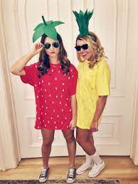 Strawberry And Pineapple Best Friend Halloween Costumes Halloween Costumes Women Creative Halloween Outfits Halloween Costumes Friends