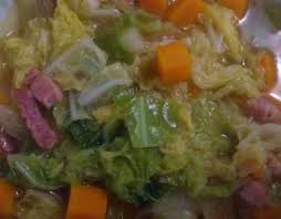 Epingle Par Francoise Sur Recettes Sales En 2020 Soupe Au Chou Recette Soupe Aux Choux Chou Vert