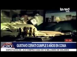 Benito cerati, el hijo del famoso músico gustavo cerati, dice que la biografía de su padre escrita por juan morris carece de veracidad. Cantante Gustavo Cerati Cumple Tres Anos En Coma Youtube