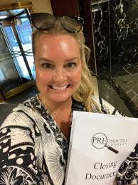 Melissa Ryman's Instagram, Twitter & Facebook