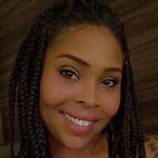 Carla Graves's Instagram, Twitter & Facebook