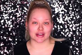 Nikkie de jager ontving hoog bezoek van koningin maxima in looklab, de internetserie die de youtuber presenteert voor het eurovisie koningin máxima was te gast bij nikkie de jager tijdens het eurovisie songfestival. Nikkie De Jager Openhartig Over Suicidale Gedachtes