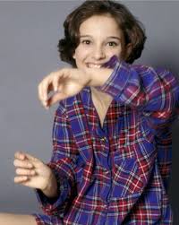 Карьера натали портман в кино. Bernhardt Films On Twitter Natalie Portman 1994 Millie Bobby Brown 2017 Snl