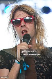 23 Ariel Pinks Haunted Graffiti Stock Photos, High-Res Pictures, and Images 