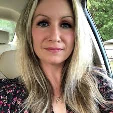 Stephanie Gregory (@Ringostarlight4)