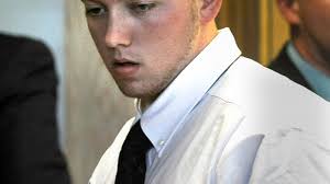 Defense expert: Teen distracted by car, not texts