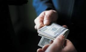 Aplikasi pinjam uang tanpa ribet menjanjikan bahwa pengguna dapat segera memperoleh pinjaman online langsung cair tanpa jaminan. Duit Seringgit Nak Pinjam Duit Segera Tanpa Slip Gaji