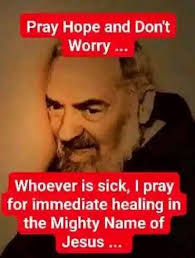 Ave Maria, gratia plena, Dominus Tecum, benedicta Tu in mulieribus et  benedictus fructus ventris Tui, Jesus. Sancta Maria, Mater Dei ora pro  nobis peccatoribus, nunc et in hora mortis nostrae. Amen. |