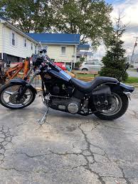 I think she looks good with the bags.