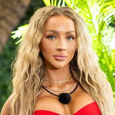 Gigi Hadid's Doppleganger Is Not Plus-Size