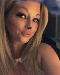 Danielle Whaley (@theduchessxoxo)