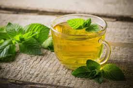Bukan sahaja ia memberi kesan segar dan nyaman pada kulit tetapi ia memberi banyak khasiat kepada kulit. Banyak Digunakan Dalam Beragam Produk Ini 5 Manfaat Daun Mint Kegunaan Efek Samping Interaksi Hello Sehat
