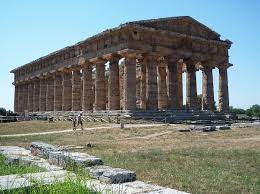 The earliest known example of the use of contrapposto is the sculpture known as the ____. Introduction To Greek Architecture Article Khan Academy