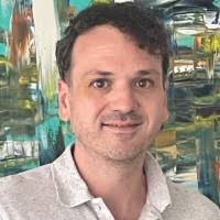 100+ "Bíró" profiles