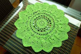 Green Doily Tablecloth Atau Taplak Meja Mungil Motif Renda Bunga Warna Hijau Cerah 100 Handmade Rajutan Crochet Dari Ben Crochet Projects Crochet Lace Crochet
