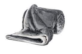 Die jacquard decke s.oliver junior, sterne, rosa überzeugt nicht nur optisch sondern auch aufgrund ihrer qualität. Wohndecke S Oliver Soft Decken Plaids Heimtextilien Accessoires Alles Wohnen Dieser Welt Im Einrichtungs Centrum Und Auf Ostermann De