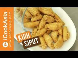 Gaul semua bahan ( kecuali santan ) hingga bercampur semuanya. Resepi Kuih Siput Kuih Tradisional Try Masak Icookasia Kuih Raya Youtube