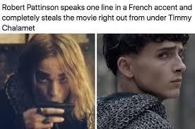 Robert pattinson lui l'avait lu deux ans plus tôt, soit avant de participer au premier opus de la saga twilight 6. Robert Pattinson S Accent In The King Is Bonkers And People Are Loving It