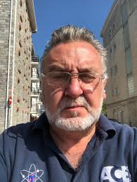 Congratulations to the winners of this year's NASUWT Recruitment awards-  The North East Equalities Committee, Alan Meatyard from the Plymouth  Association and Bryan McConnell from the St Helens and Newton Association.  Find