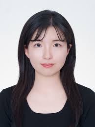 Heeju Kim's Instagram, Twitter & Facebook