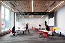 Ocad U Co Incubator Offices Toronto Office Snapshots In 2020 Innovation Design Space Design Incubator