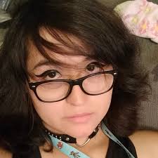 Dee Dee Ramone's Bass Playing Style and Technique