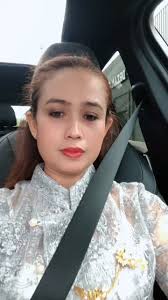 Happy Wedding Charolyn & Michael ❤️🌹, Saya Pakai Kebaya By  @assojar_fashion Di Canada 🇨🇦Jd Pusat Perhatian terkagum dgn kebaya  Modern yg saya Pakai & Beda sendiri ☺️Meskipun Tanpa sanggul sederhana , ...