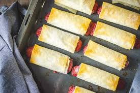 Phyllo is ideal for making savoury parcels, greek style. Strawberry Phyllo Dough Dessert Rolls Plant Baked