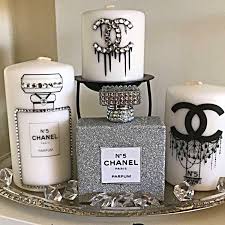 Cute Chanel Home Decor With A Little Bling Get Inspired Great Decor For Vanity Chanel Room Chanel Decor Glam Bedroom Decor