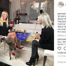 Urodziła się 11 grudnia 1967 roku w warszawie. Joanna Przetakiewicz W Mlodosci Bardzo Sie Zmienila Kozaczek