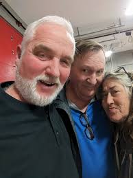 Encountering familiar faces at the Cataract Tanker Club