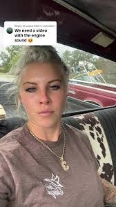 Lacey Whiting's Instagram, Twitter & Facebook