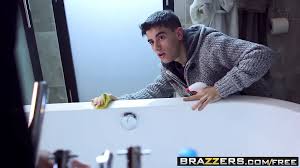 Brazzers - Mommy got Boobs - Leigh Darby Jordi El Nino Polla: Porn for  Women Porn for Women Porn