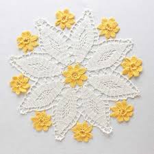 This pattern gives directions to crochet the doily shown. Vintage Floral Doilies Set 1 Crochet Pattern Maggie S Crochet