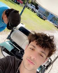 Hunter Layton's Instagram, Twitter & Facebook