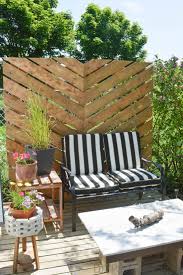 Check spelling or type a new query. 33 Diy Privacy Screen Projects For Your Patio Or Backyard The Self Sufficient Living