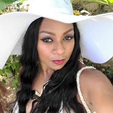 Chic Nouvelle Models