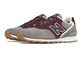 Return Of The Great Pulled From Our Vault Of Heritage Styles The 696 New Balance Features Suede And Text Womens Fashion Sneakers Sneakers Fashion Retro Shoes