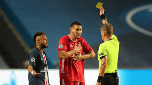 Annoncée depuis plusieurs mois, la hausse du salaire des arbitres de ligue 1 a été confirmée mercredi par la fff et la lfp. Arbitres Ligue Des Champions En Quelle Langue Parlent Ils