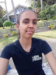 Hi! Happy New Year to everyone in Vanuatu! Especially those in Port Vila.  In February 1986 I was