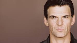 Tracy's ex husband arrives in Weatherfield