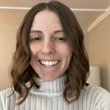 Kristen Romo's Instagram, Twitter & Facebook