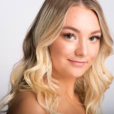 Whitney Hester's Instagram, Twitter & Facebook