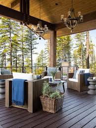 Hgtv Dream Home 2019 Front Yard Pictures Hgtv Dream Home 2019 Hgtv Hgtv Dream Home Hgtv Dream Homes Outdoor Kitchen Design