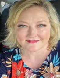 Wendy Nightingale's Instagram, Twitter & Facebook