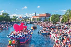 Selaa laadukkaita uutiset kuvia ja valokuvia maailman parhailta valokuvaajilta. 2021 Pride Lgbtq Pride Locations Passport Magazine