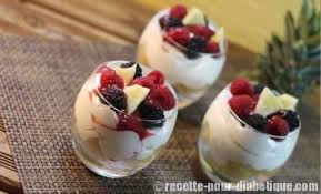 Creme Fouettee Chantilly Allegee Aux Fruits Recette Creme Fouettee Recettes Pour Diabetiques Coulis Framboise