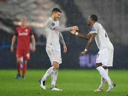 Tiga tim yang melengkapi kuota 32 peserta di babak utama liga champions yakni ajax amsterdam, club brugge, dan slavia prague. Hasil Pertandingan Liga Champions Salzburg Vs Bayern Munchen Skor Akhir 2 6 Indozone Id